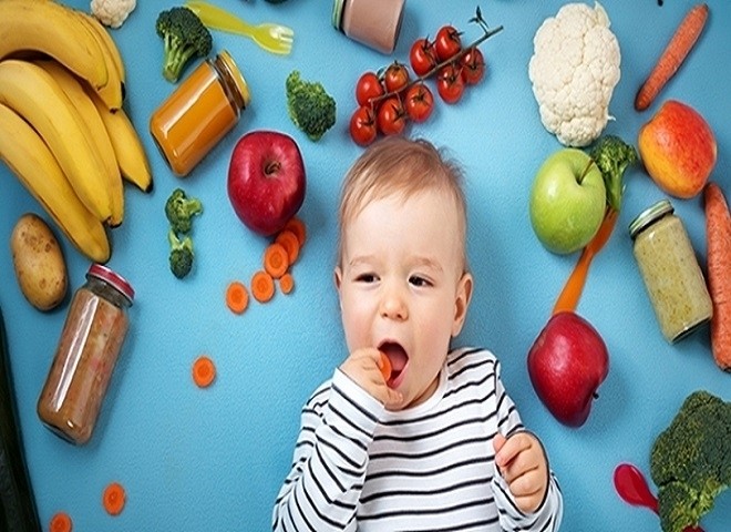 bổ sung thức ăn vitamin cho trẻ sơ sinh