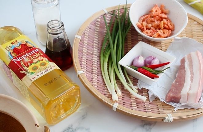 nguyên liệu để làm nước mắm kho quẹt