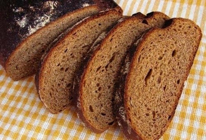 bánh mì đen