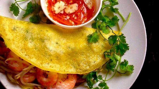Nước mắm là linh hồn của món bánh xèo
