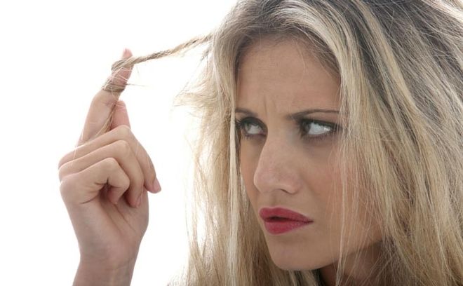 tóc xơ và gãy rụng hơn khi bà bầu duỗi tóc