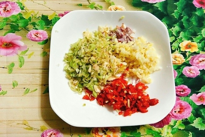 nguyên liệu cho món bò kho sả ớt