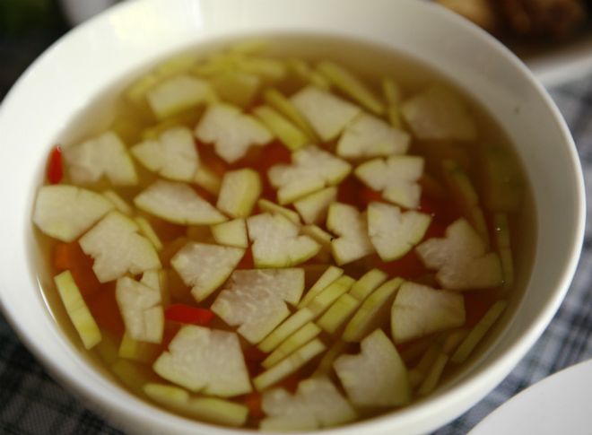 nước chấm bún chả với đu đủ