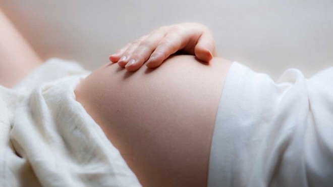 bà bầu không cảm nhận được thai máy