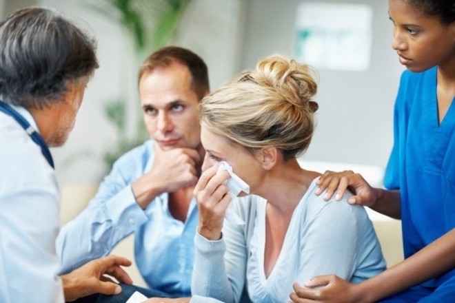 bà bầu bị thai lưu 8 tuần