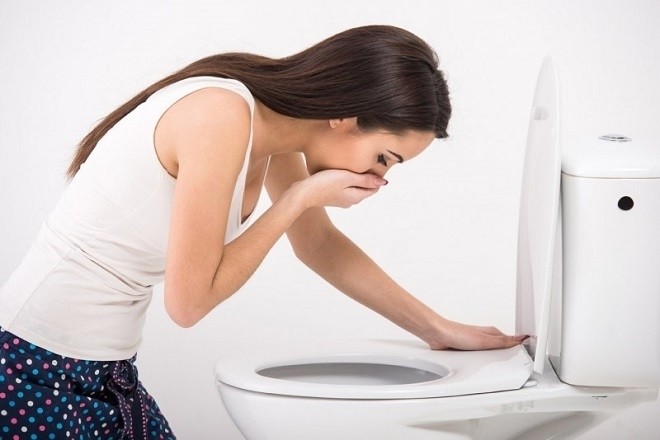 triệu chứng buồn nôn sau khi uống thuốc tránh thai