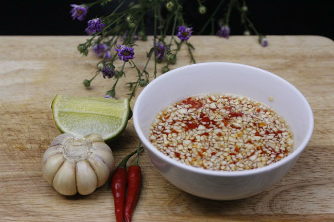 cách làm nước mắm ăn cơm tấm kiểu 1