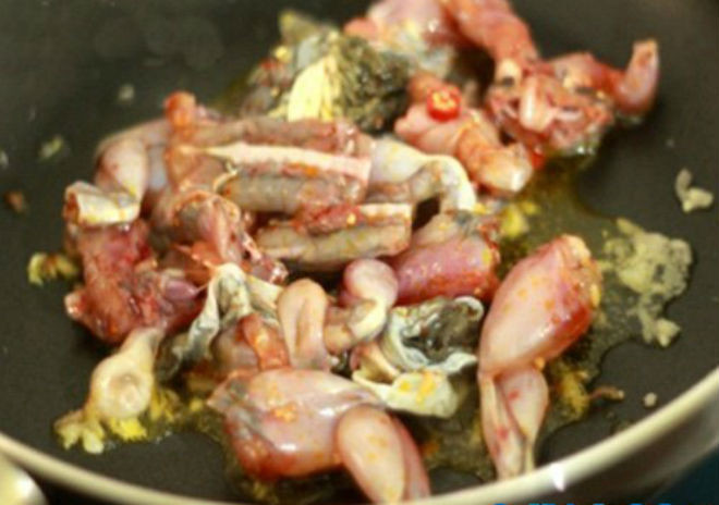 xào ếch