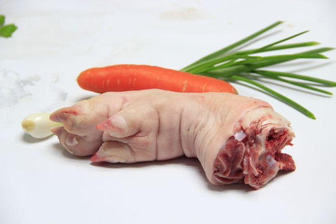 công dụng của thịt chân giò