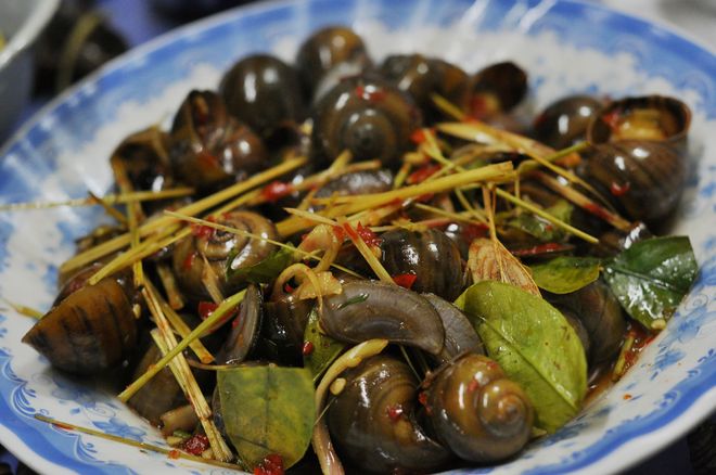 món ốc luộc
