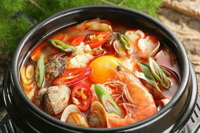 cách làm canh kim chi với hải sản