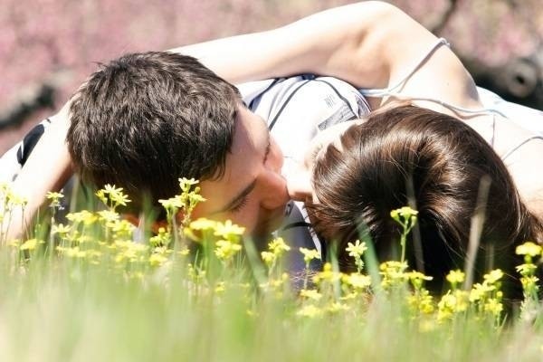 sau 3 tháng đầu của mùa Tết là thời điểm thụ thai của miền trung