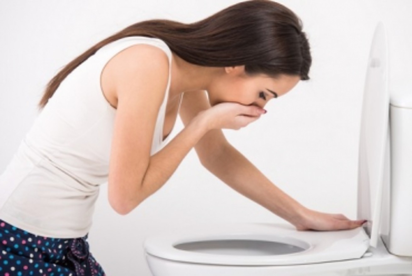 Buồn nôn là triệu chứng phổ biến do tác dụng phụ của thuốc gây nên