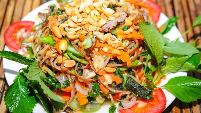 cách làm nộm gà hoa chuối