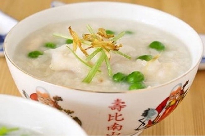 cách nấu cháo cá lóc cho bé ăn dặm