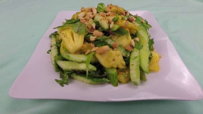 nộm dưa chuột với dứa
