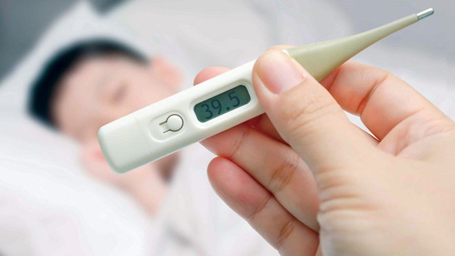 nhiệt độ cơ thể khi mang thai tăng cao là dấu hiệu bệnh tật
