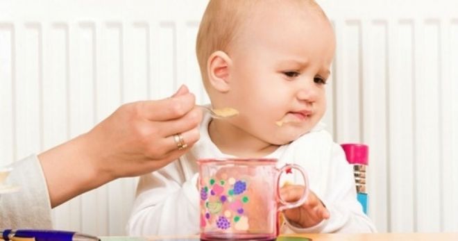 sai lầm khi cho bé ăn dặm sẽ ảnh hưởng đến việc hấp thu dinh dưỡng