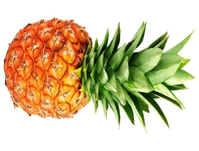 chuẩn bị quả dứa
