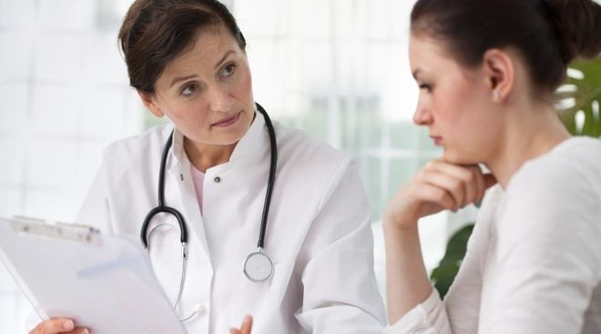 Để được thụ tinh nhân tạo làm mẹ đơn thân hãy đến bệnh viện để thăm khám và làm một số xét nghiệm.