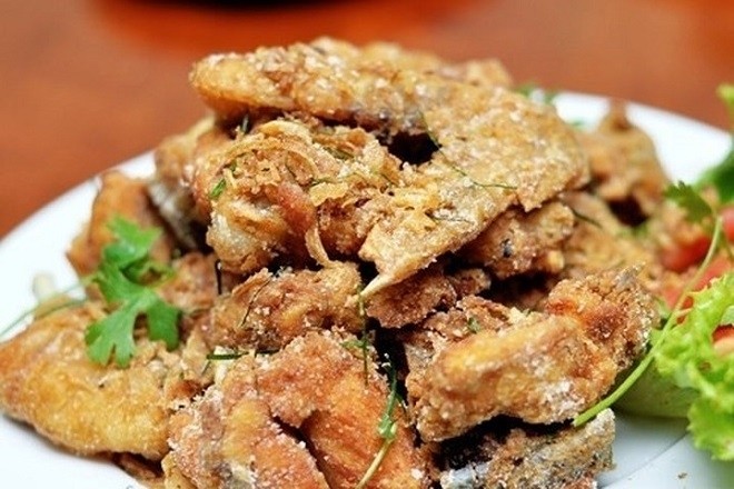 thịt gà rang muối
