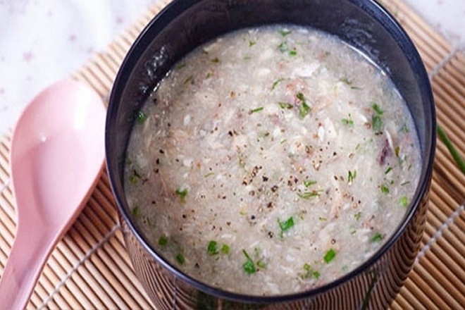 cháo cá lóc giàu dinh dưỡng cho bé