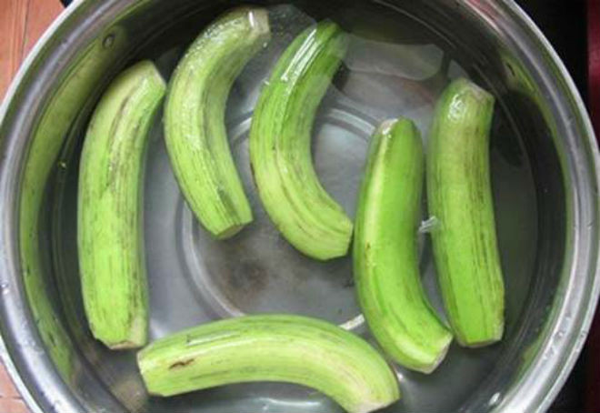chuối xanh