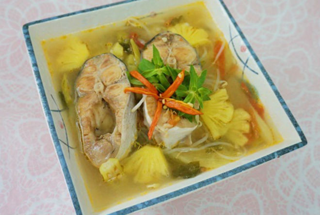 canh chua cá basa