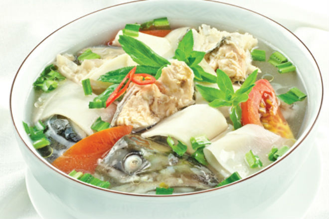cách nấu canh chua cá hồi