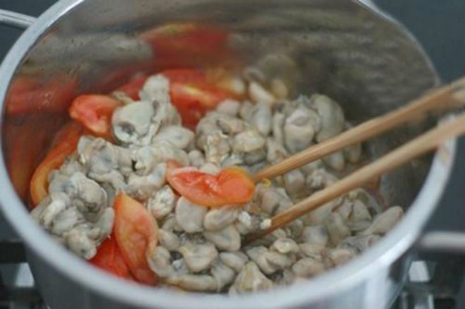 ngào xào cà chua