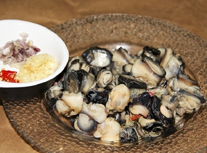 thịt ốc bươu