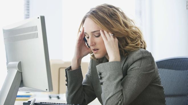 Rối loạn chu kỳ rụng trứng ở phụ nữ là một trong những nguyên nhân hàng đầu, gây suy giảm khả năng thụ thai.