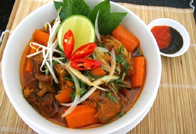 món bò kho