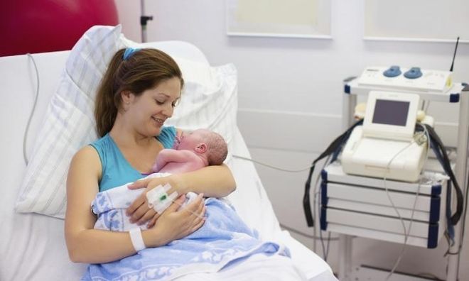 ngày nay các mẹ bầu thường chọn biện pháp sinh mổ khi sinh con