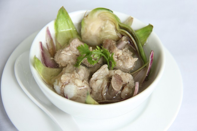 Cách nấu canh bông atiso với sườn.