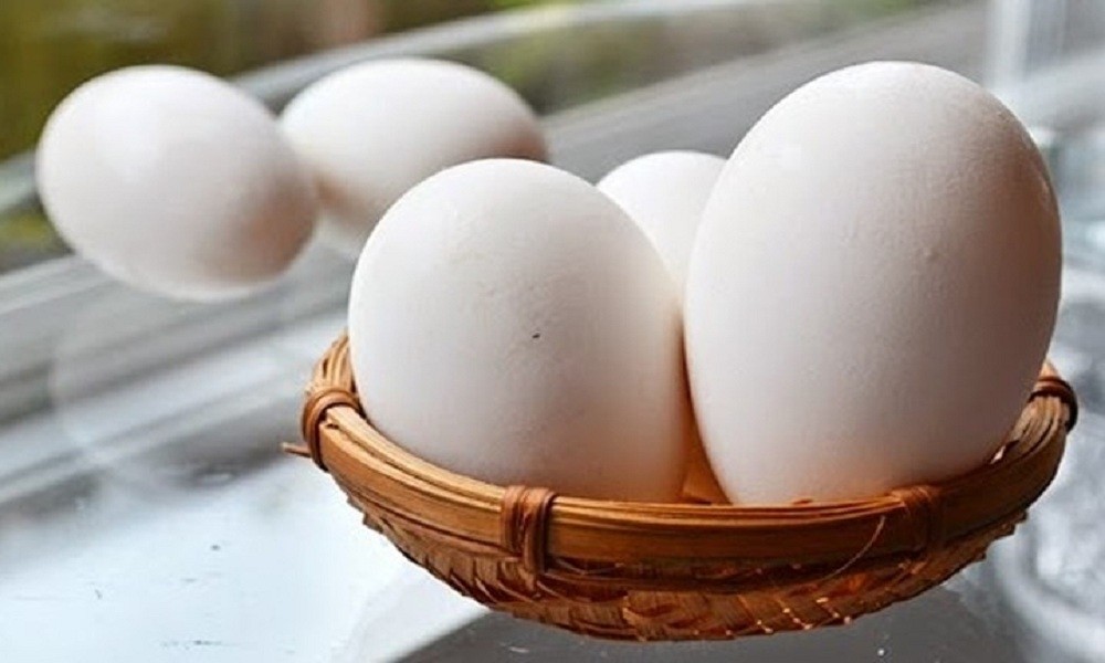 bà bầu ăn 3 quả trứng ngỗng