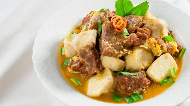Bò hầm khoai tây