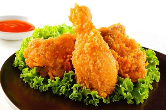 Mẹ bầu ăn nhiều đồ chiên xào dễ bị ợ hơi