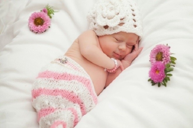 tập thói quen cho trẻ tự đi ngủ một mình