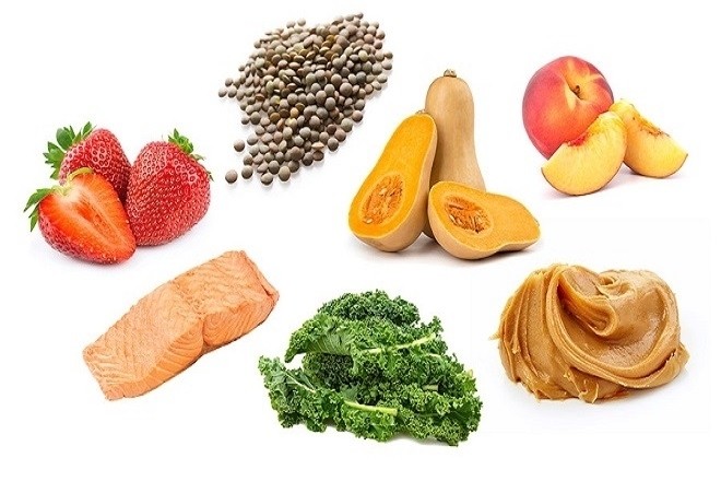 thực đơn ăn dặm của bé phải đa dạng về nguyên liệu
