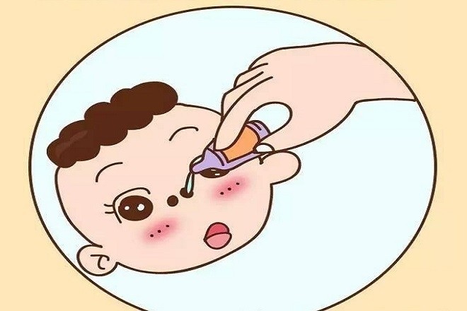 vệ sinh mũi cho bé