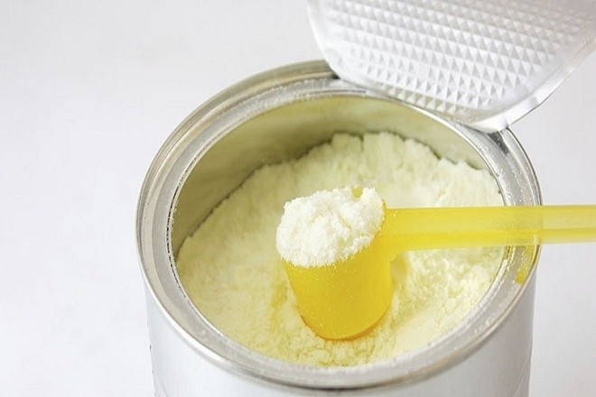 sữa bột cho em bé