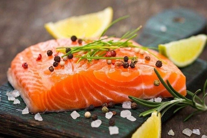 Bà bầu ăn cá hồi sẽ rất tốt cho sức khỏe cho cả mẹ và thai nhi
