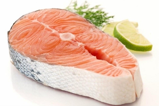 Cá hồi là nguồn thực phẩm dồi dào axít béo omega 3