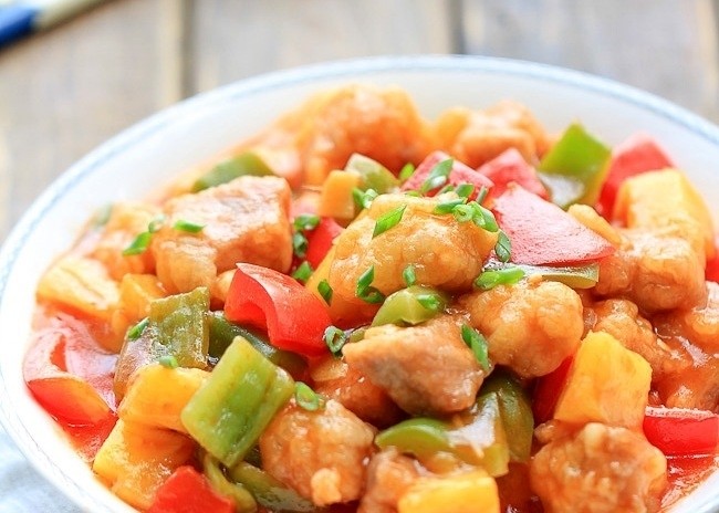 Sườn xào chua ngọt với ớt chuông
