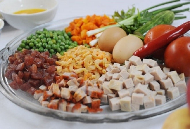 nguyên liệu cơm chiên dương châu