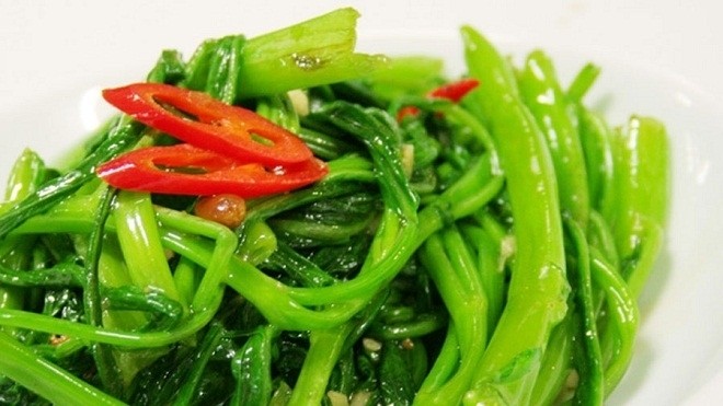 rau muống xào ngon