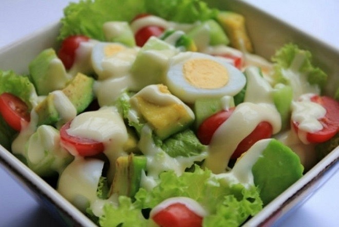 salad bơ