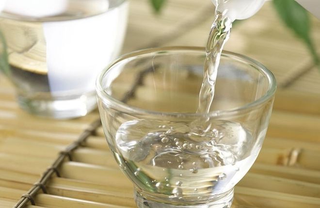 giấm trắng