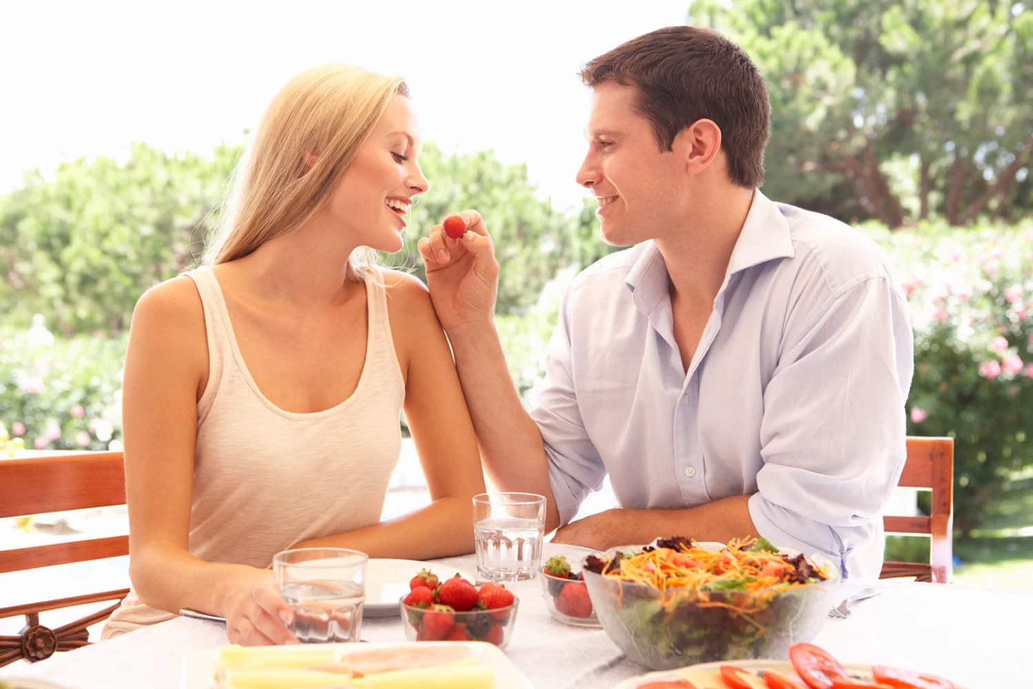 vợ chồng cần duy trì một lối sống lành mạnh.